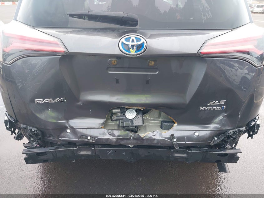 2017 Toyota Rav4 hybrid VIN JTMRJREV2HD136275 IAAI salvage auction — FRONT & REAR, Clear (Hawaii), sold $1,400 on 2026-07-14 (photo 6)