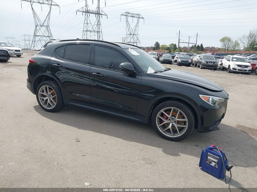 2019 Alfa romeo Stelvio VIN ZASPAKBN0K7C71772 IAAI salvage auction — LEFT SIDE, Salvage Title, sold $1,850 on 2026-07-24 (photo 1)