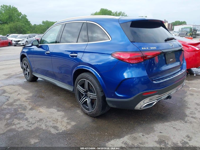 2023 Mercedes-benz Glc 300 VIN W1NKM4HB7PF049335 IAAI salvage auction — FRONT END, Salvage Title, sold $20,300 on 2026-07-22 (photo 3)