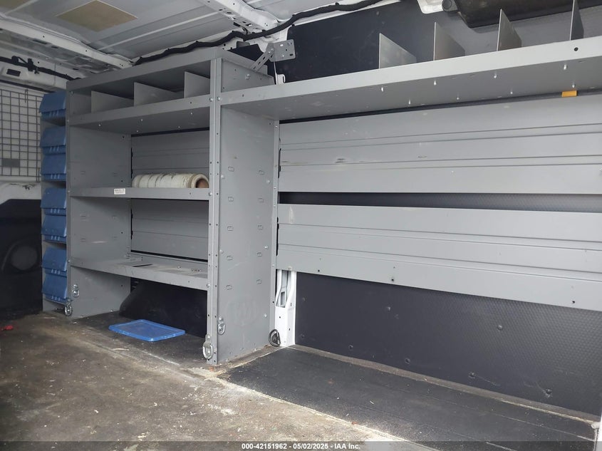 2019 Ford Transit-250 VIN 1FTYR1YM6KKB87869 IAAI salvage auction — NORMAL WEAR, Clear (Hawaii), sold $10,000 on 2026-08-18 (photo 8)