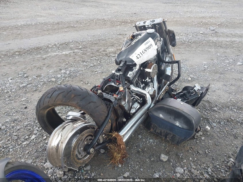 2016 Harley-davidson Flstf VIN 1HD1BXV14GC017917 IAAI salvage auction — ALL OVER, Salvage Title, sold $450 on 2026-07-21 (photo 4)