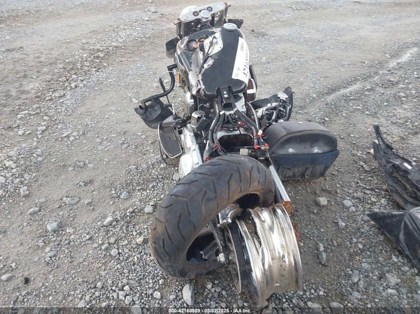 2016 Harley-davidson Flstf VIN 1HD1BXV14GC017917 IAAI salvage auction — ALL OVER, Salvage Title, sold $450 on 2026-07-21 (photo 6)