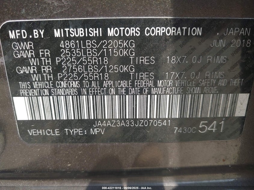 2018 Mitsubishi Outlander VIN JA4AZ3A33JZ070541 IAAI salvage auction — SIDE, Salvage Title, sold $25 on 2026-07-21 (photo 9)