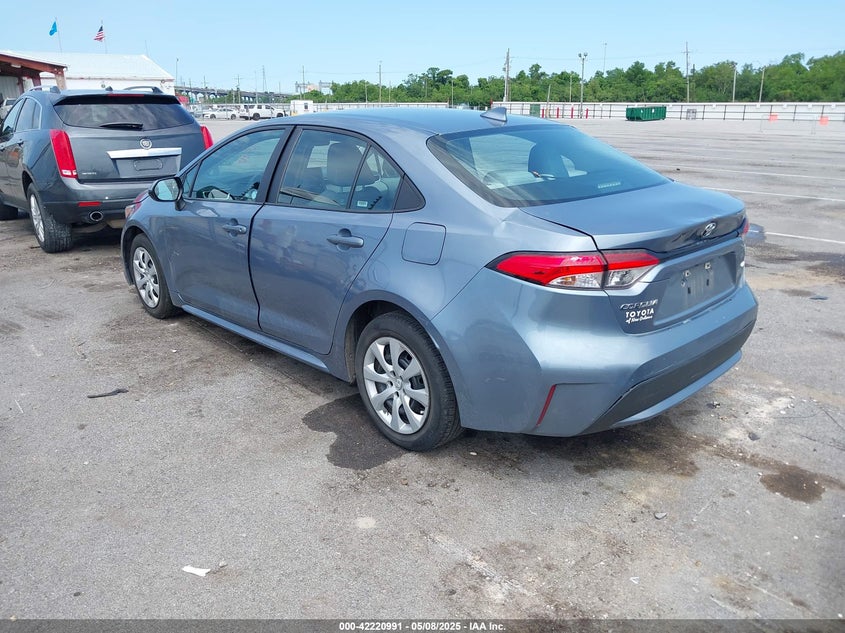 2022 Toyota Corolla VIN 5YFEPMAEXNP339137 IAAI salvage auction — REAR END, Salvage Title, sold $7,950 on 2026-08-03 (photo 3)