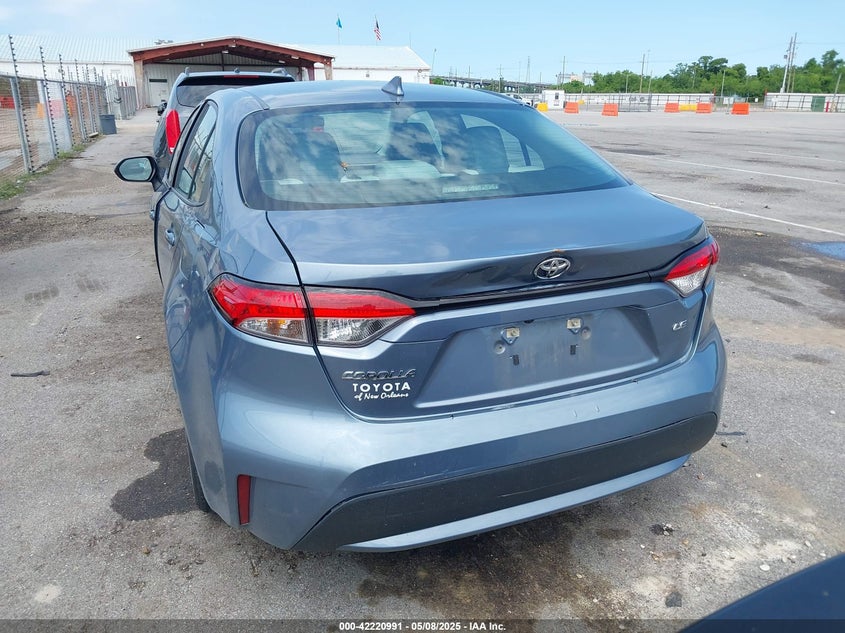 2022 Toyota Corolla VIN 5YFEPMAEXNP339137 IAAI salvage auction — REAR END, Salvage Title, sold $7,950 on 2026-08-03 (photo 6)