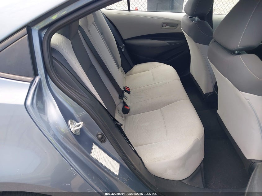 2022 Toyota Corolla VIN 5YFEPMAEXNP339137 IAAI salvage auction — REAR END, Salvage Title, sold $7,950 on 2026-08-03 (photo 8)