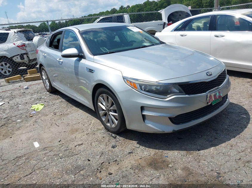 2017 Kia Optima VIN 5XXGT4L31HG148350 IAAI salvage auction — THEFT, Salvage Title, sold $25 on 2026-07-22 (photo 1)