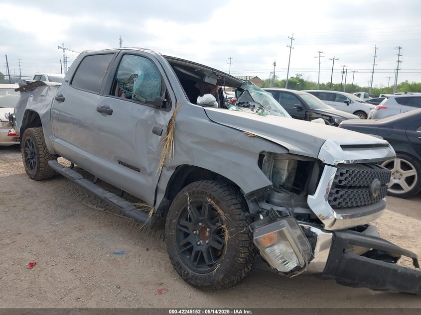2021 Toyota Tundra VIN 5TFEY5F16MX273565 — IAAI salvage auction photo