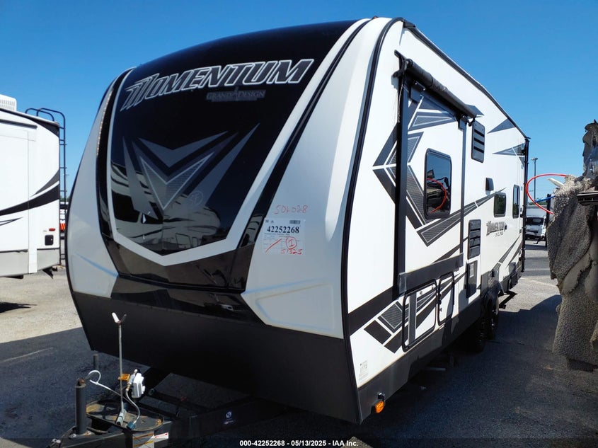2020 Grandesign All models VIN 573TM2723L5504028 IAAI salvage auction — ROOF, Salvage Title, sold $1,700 on 2026-07-14 (photo 2)