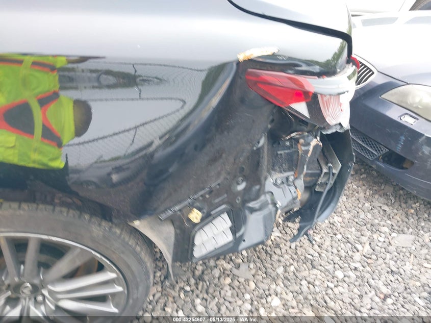 2021 Infiniti Q50 VIN JN1FV7DR6MM880572 IAAI salvage auction — LEFT & RIGHT, Salvage Title, sold $1,050 on 2026-07-21 (photo 6)