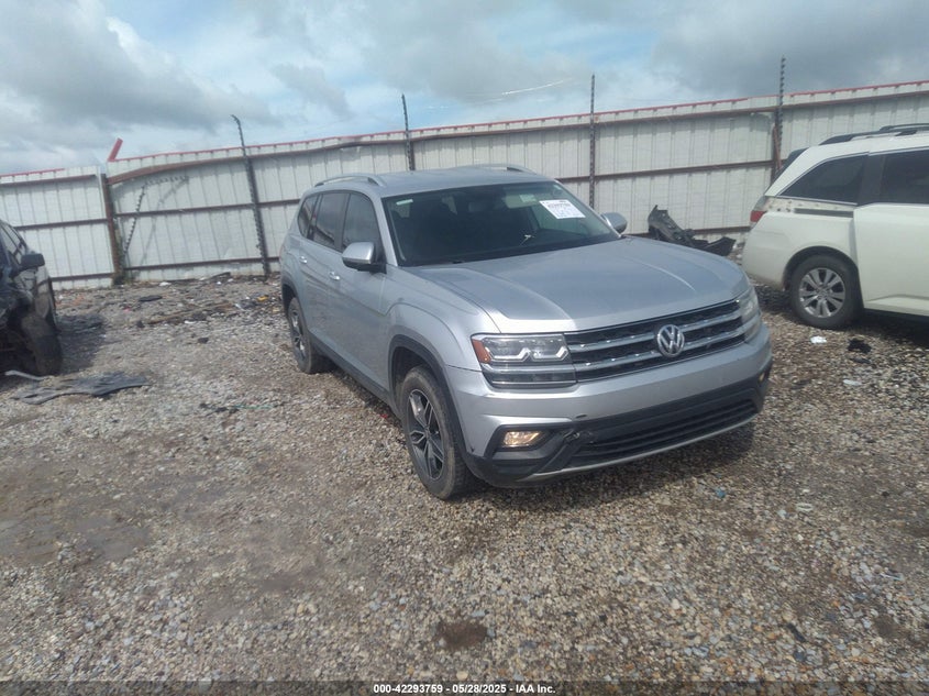 2018 Volkswagen Atlas VIN 1V2CR2CA7JC558459 IAAI salvage auction — STORM DAMAGE, Salvage Title, sold $3,325 on 2026-07-09 (photo 6)