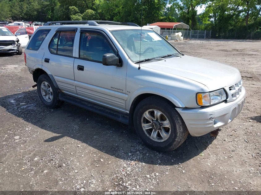 2001 Isuzu Rodeo VIN 4S2DM58W214332354 IAAI salvage auction — REAR END, Bill Of Sale (Georgia), sold $275 on 2026-07-10 (photo 1)