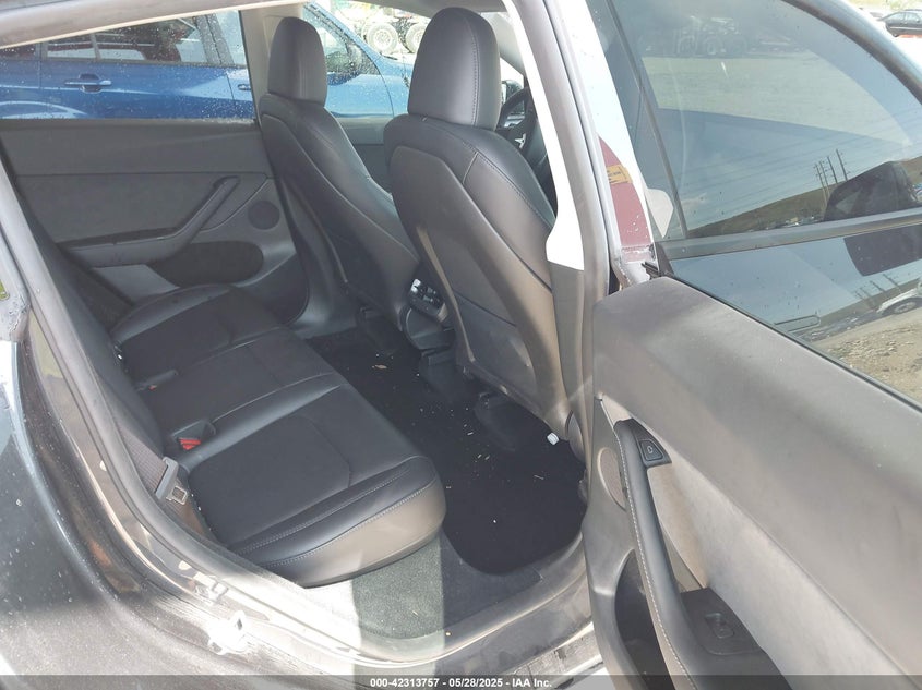 2024 Tesla Model Y VIN 7SAYGDED6RF054342 IAAI salvage auction — Side, Rebuildable (Florida), sold $14,500 on 2026-05-22 (photo 8)