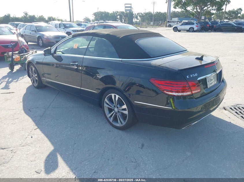 2014 Mercedes-benz E 350 VIN WDDKK5KF9EF233905 IAAI salvage auction — BIOHAZARD/CHEMICAL, Clear (Florida), sold $800 on 2026-07-20 (photo 3)