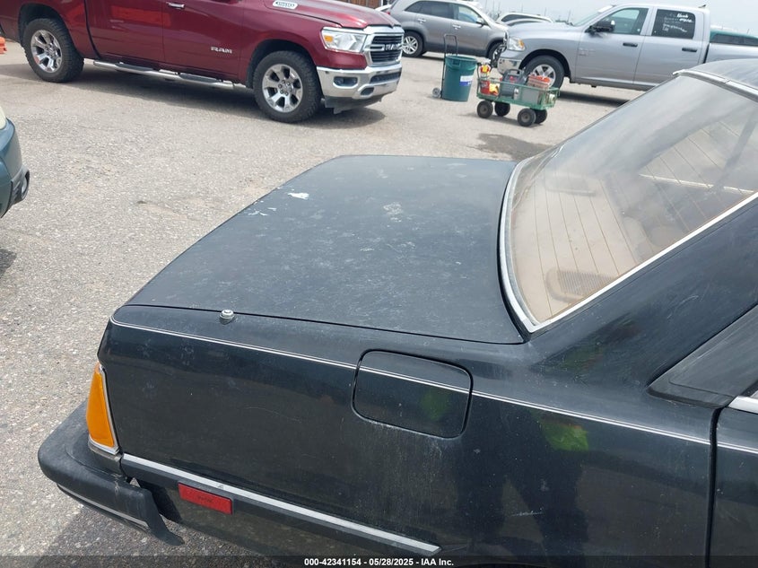1983 Peugeot 505 VIN VF3BA11F9DS338978 IAAI salvage auction — ELECTRICAL, Bill Of Sale (Colorado), sold $550 on 2026-07-14 (photo 6)