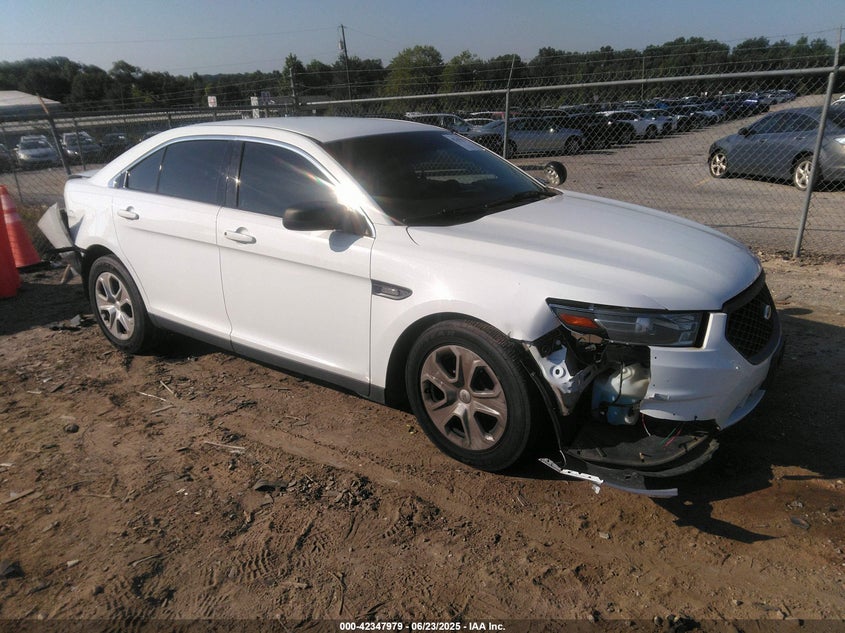 2015 Ford Police interceptor VIN 1FAHP2MK3FG184832 IAAI salvage auction — FRONT & REAR, Salvage Title, sold $575 on 2026-07-07 (photo 1)