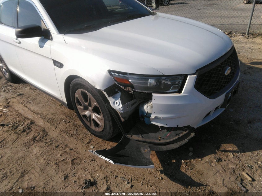 2015 Ford Police interceptor VIN 1FAHP2MK3FG184832 IAAI salvage auction — FRONT & REAR, Salvage Title, sold $575 on 2026-07-07 (photo 6)