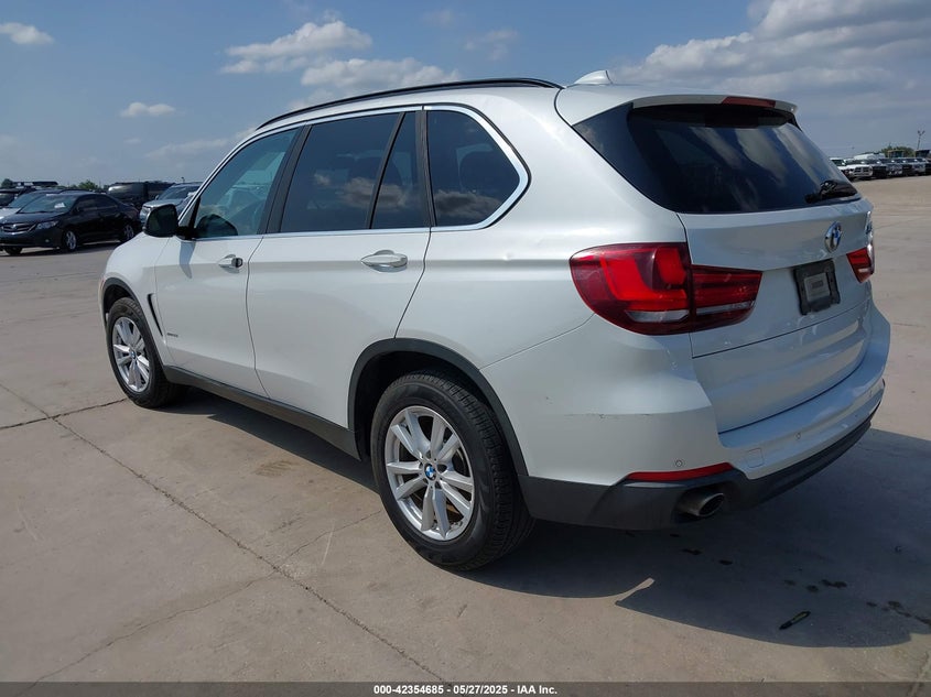 2015 BMW X5 VIN 5UXKR0C58F0K60644 IAAI salvage auction — HAIL, Salvage (Texas), sold $3,900 on 2026-07-29 (photo 3)