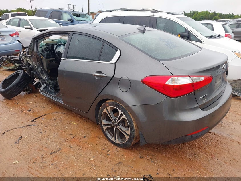 2014 Kia Forte VIN KNAFX4A80E5115335 IAAI salvage auction — FRONT & REAR, Salvage Title, sold $450 on 2026-07-20 (photo 3)