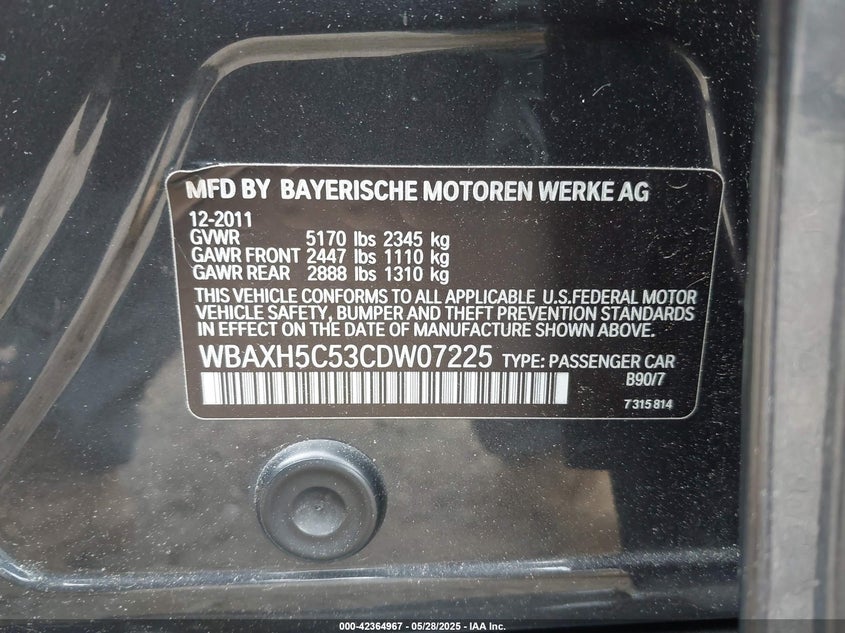 2012 BMW 528i VIN WBAXH5C53CDW07225 IAAI salvage auction — UNKNOWN, Salvage Title, sold $725 on 2026-07-07 (photo 9)