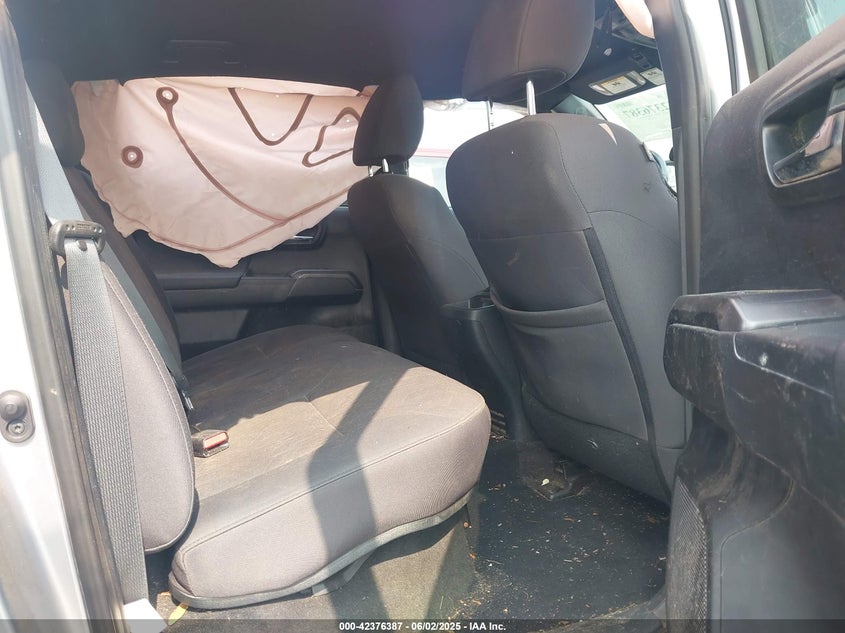 2019 Toyota Tacoma VIN 3TMCZ5AN7KM222478 IAAI salvage auction — FRONT END, Salvage Title, sold $8,800 on 2026-07-20 (photo 8)