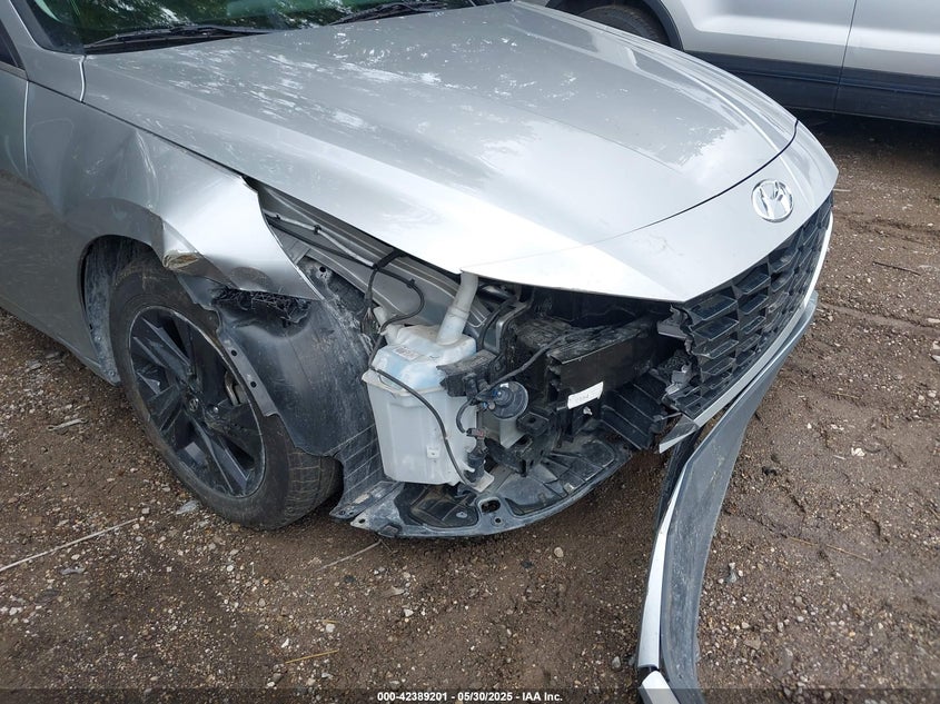 2022 Hyundai Elantra VIN 5NPLM4AG9NH065024 IAAI salvage auction — RIGHT FRONT, Clear (Indiana), sold $3,950 on 2026-07-22 (photo 6)