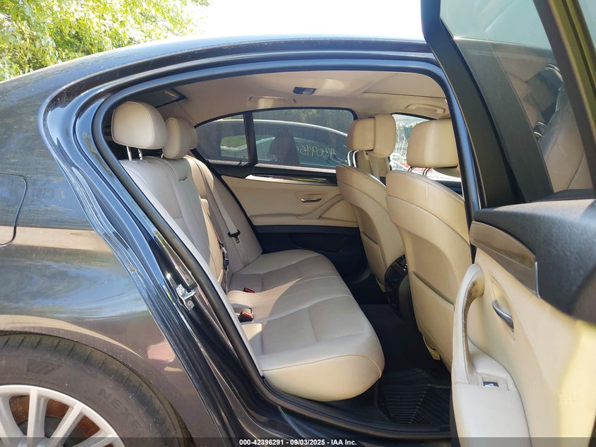 2013 BMW 5 series VIN WBAFR7C55DC823430 IAAI salvage auction — LEFT FRONT, Salvage Title, sold $750 on 2026-07-15 (photo 8)