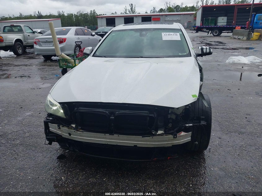 2016 BMW 528i VIN WBA5A5C51GG351571 IAAI salvage auction — FRONT END, Salvage Title, sold $4,500 on 2026-07-27 (photo 6)