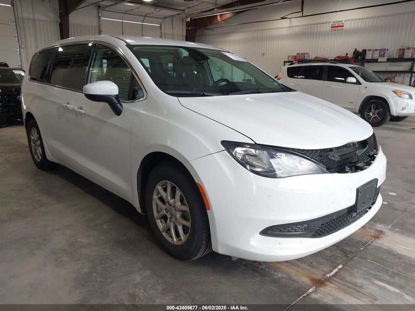 2023 Chrysler Voyager VIN 2C4RC1CG9PR533946 — IAAI salvage auction photo