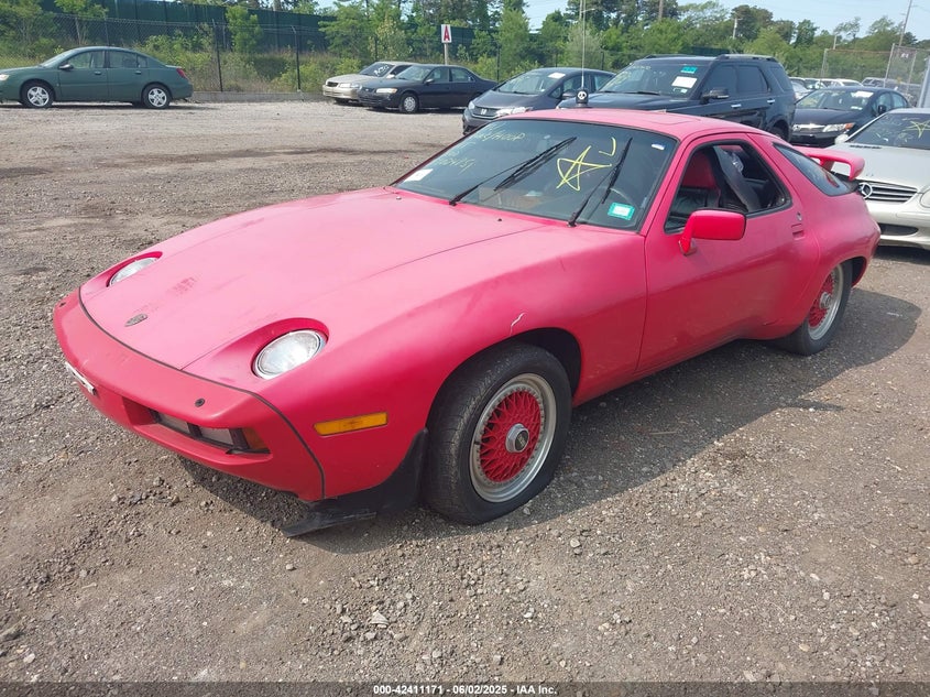 1983 Porsche 928 VIN WP0JB0920DS861806 IAAI salvage auction — FRONT END, Bill Of Sale (New York), sold $2,350 on 2026-08-11 (photo 2)