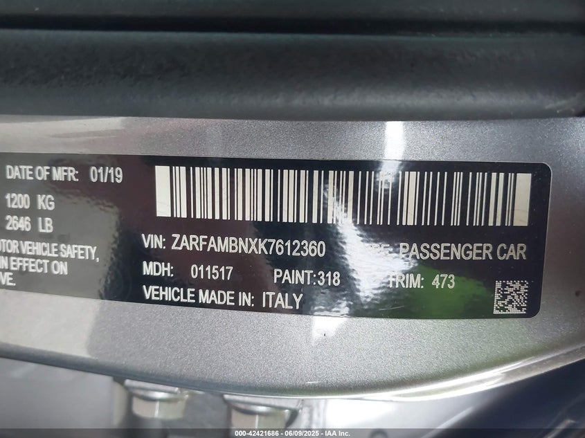 2019 Alfa romeo Giulia VIN ZARFAMBNXK7612360 IAAI salvage auction — FRONT & REAR, Salvage Title, sold $800 on 2026-07-15 (photo 9)