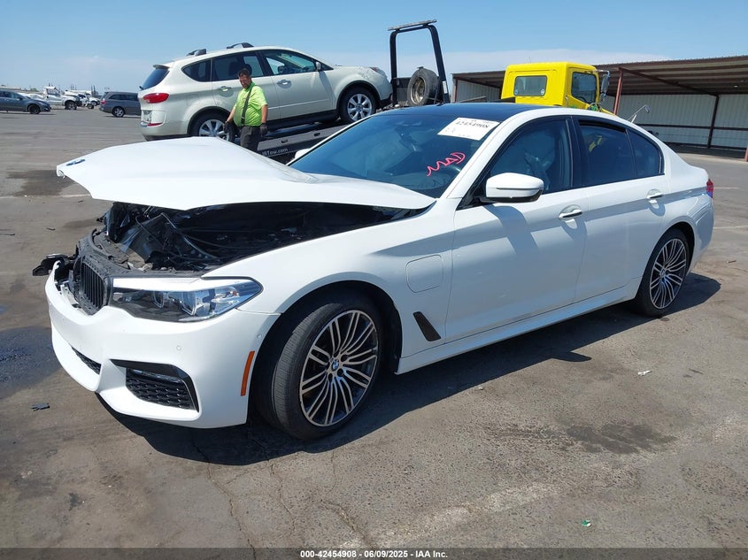 2018 BMW 530e VIN WBAJA9C52JG622876 IAAI salvage auction — FRONT END, Salvage (California), sold $5,500 on 2026-07-29 (photo 2)