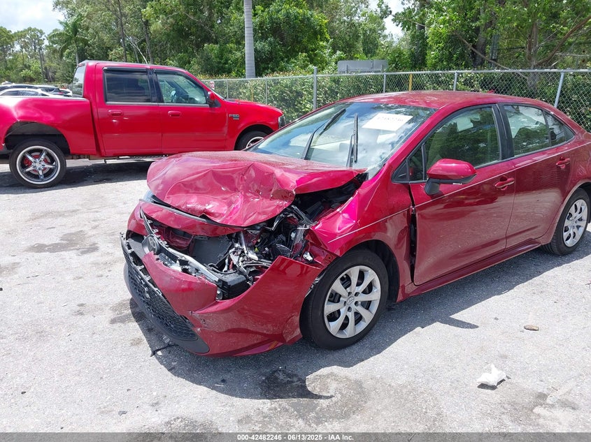 2022 Toyota Corolla VIN JTDEPMAE5NJ210484 IAAI salvage auction — FRONT END, Rebuildable (Florida), sold $3,500 on 2026-08-01 (photo 6)