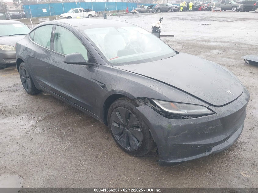 2024 Tesla Model 3 VIN 5YJ3E1EB7RF814305 IAAI salvage auction — LEFT SIDE, Salvage Title, sold $13,800 on 2026-07-29 (photo 1)