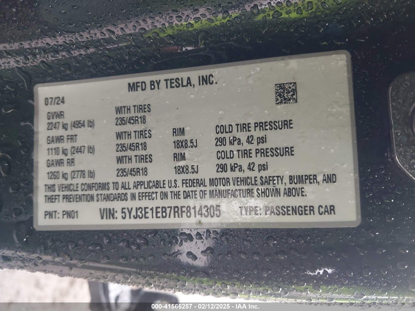 2024 Tesla Model 3 VIN 5YJ3E1EB7RF814305 IAAI salvage auction — LEFT SIDE, Salvage Title, sold $13,800 on 2026-07-29 (photo 9)