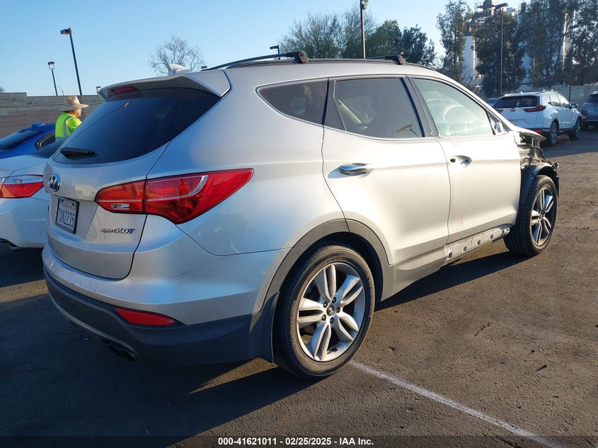 2014 Hyundai Santa fe sport VIN 5XYZU3LA1EG157068 IAAI salvage auction — RIGHT FRONT, Salvage Title, sold $2,000 on 2026-07-31 (photo 4)