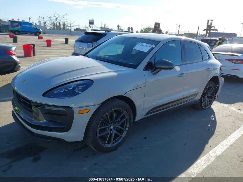 2025 Porsche Macan VIN WP1AA2A57SLB01477 COPART salvage auction — Rear, Salvage (California), sold $31,350 on 2025-05-19 (photo 2)