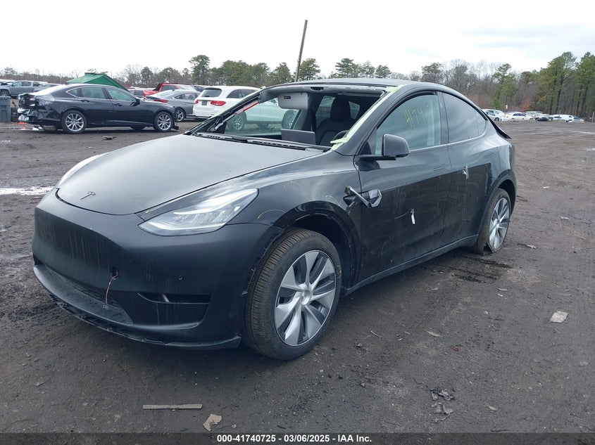 2023 Tesla Model y VIN 7SAYGDEE2PA187134 IAAI salvage auction — FRONT END, Salvage (New Jersey), sold $9,600 on 2026-07-30 (photo 6)