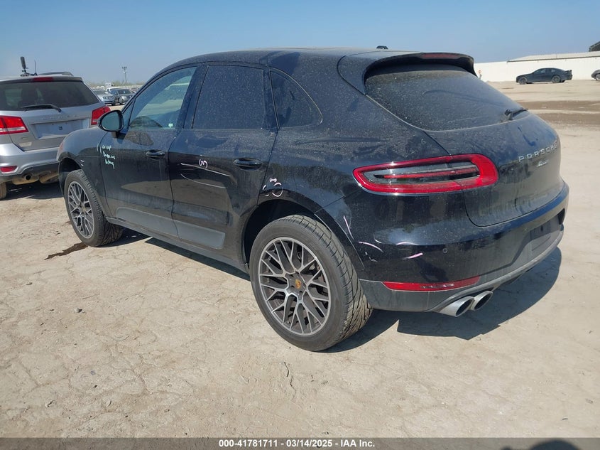 2018 Porsche Macan VIN WP1AA2A50JLB18359 COPART salvage auction — Front End, Clear (Texas), sold $9,900 on 2025-05-19 (photo 3)