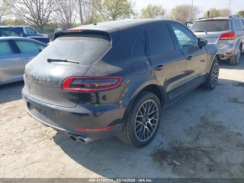 2018 Porsche Macan VIN WP1AA2A50JLB18359 COPART salvage auction — Front End, Clear (Texas), sold $9,900 on 2025-05-19 (photo 4)