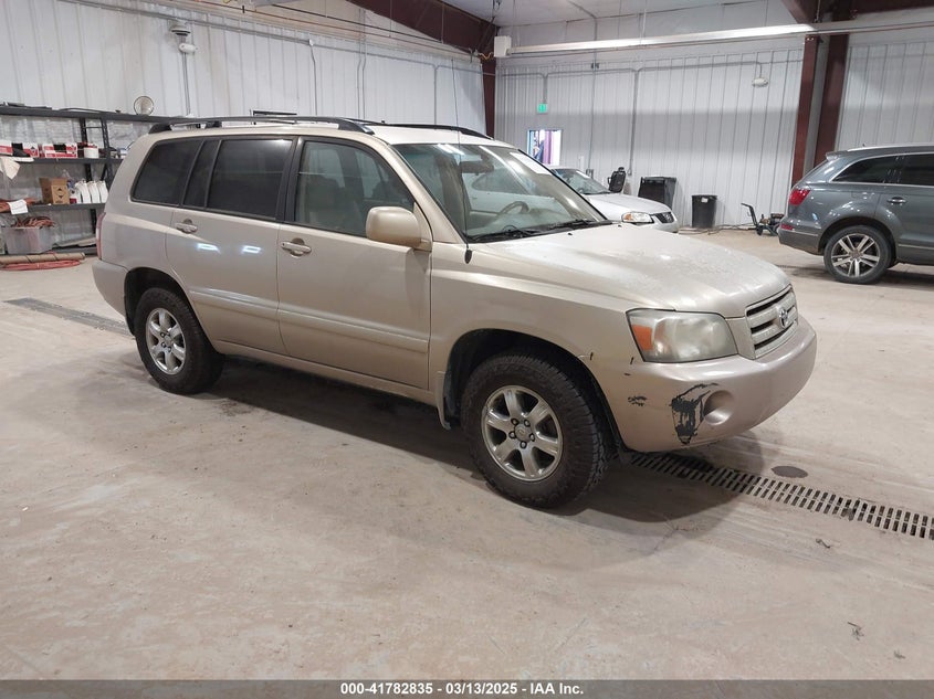 2007 Toyota Highlander VIN JTEEP21A570207672 IAAI salvage auction — FRONT & REAR, Clear (Utah), sold $275 on 2026-07-13 (photo 1)