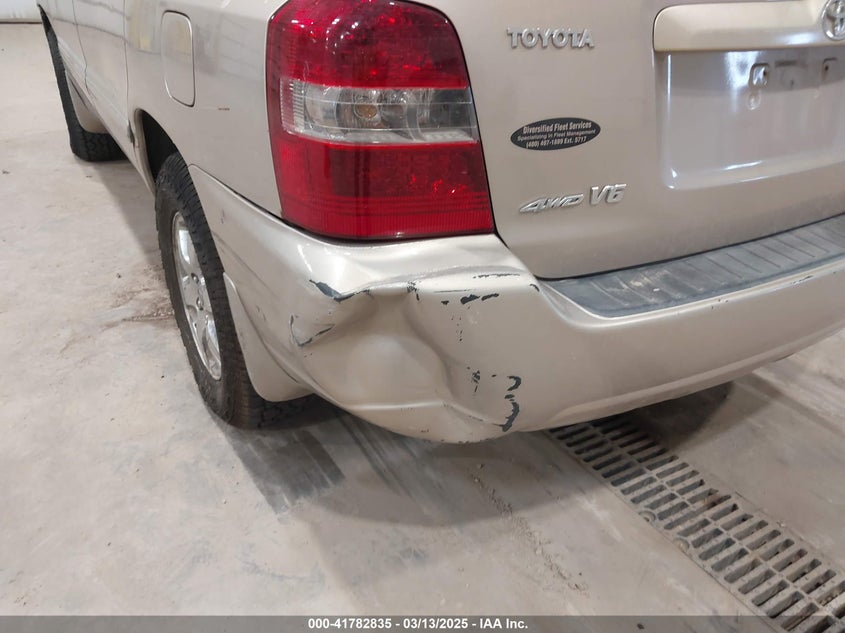 2007 Toyota Highlander VIN JTEEP21A570207672 IAAI salvage auction — FRONT & REAR, Clear (Utah), sold $275 on 2026-07-13 (photo 6)