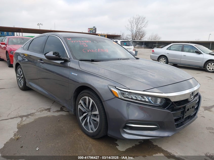 2019 HONDA ACCORD HYBRID VIN 1HGCV3F17KA019711 — COPART salvage auction photo