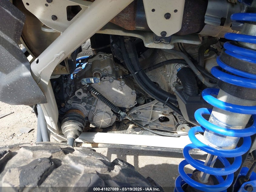 2022 Can-am Maverick x3 max VIN 3JBVNAV42NE004240 IAAI salvage auction — ROLLOVER, In Pending Provider Review (Mississippi), sold $13,750 on 2026-08-26 (photo 8)