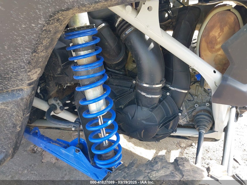 2022 Can-am Maverick x3 max VIN 3JBVNAV42NE004240 IAAI salvage auction — ROLLOVER, In Pending Provider Review (Mississippi), sold $13,750 on 2026-08-26 (photo 9)