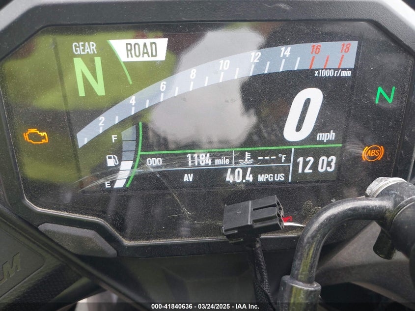 2025 Kawasaki Zx400 VIN ML5ZXCP10SDA32801 IAAI salvage auction — FRONT & REAR, Salvage Title, sold $1,950 on 2026-07-08 (photo 7)