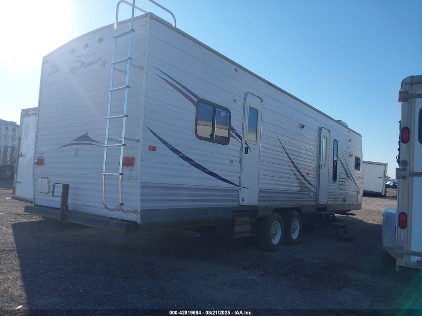 2008 Jayco Jay flight VIN 1UJBJ02R881EA0264 IAAI salvage auction — HAIL, Non-Repairable (Kansas), sold $2,250 on 2026-09-18 (photo 4)
