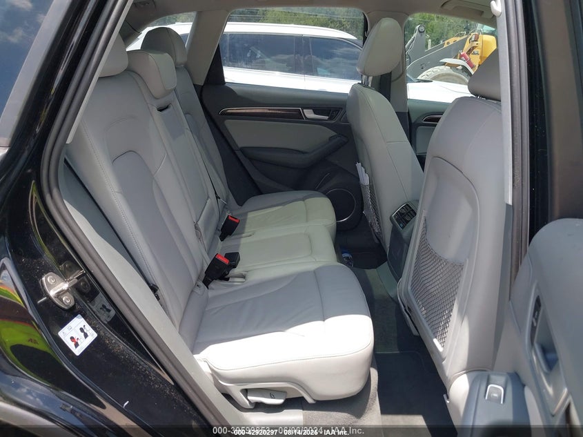 2015 Audi Q5 VIN WA1LFAFP5FA049004 IAAI salvage auction — RIGHT FRONT, Rebuildable (Florida), sold $2,625 on 2026-07-15 (photo 8)