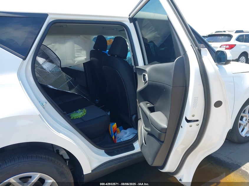 2025 Kia Soul VIN KNDJ23AUXS7949261 IAAI salvage auction — LEFT FRONT, Salvage Title, sold $4,300 on 2026-07-14 (photo 8)
