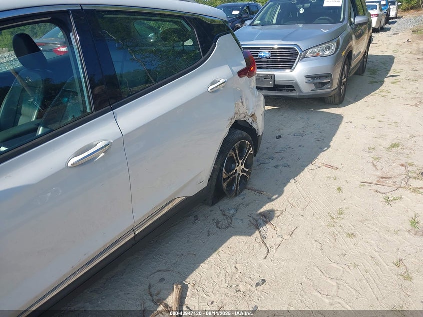 2017 Chevrolet Bolt ev VIN 1G1FX6S03H4185101 IAAI salvage auction — SIDE, Salvage (Massachusetts), sold $3,250 on 2026-07-09 (photo 6)